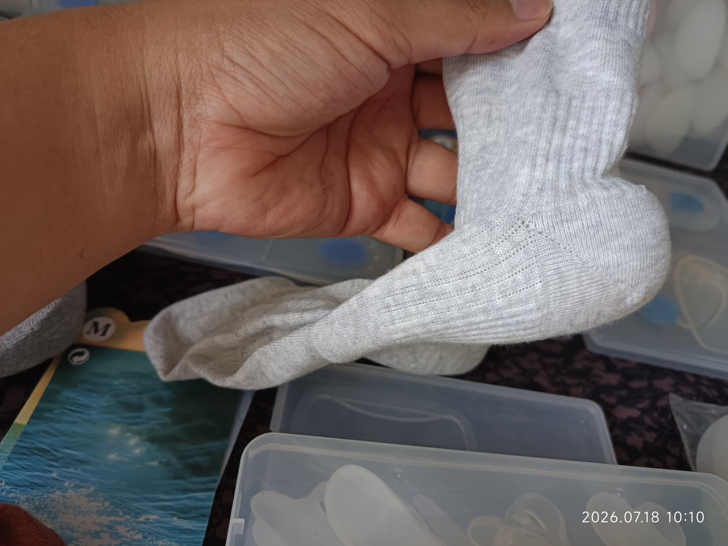 F10 Höhenzunahme unsichtbare Höherlegung Fersensocken Silikon-Einlegesohle