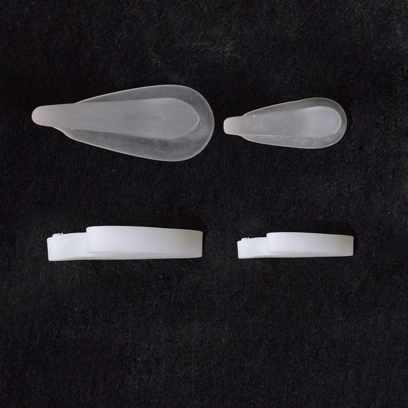 Big toe alignment spacer for overlapping toes