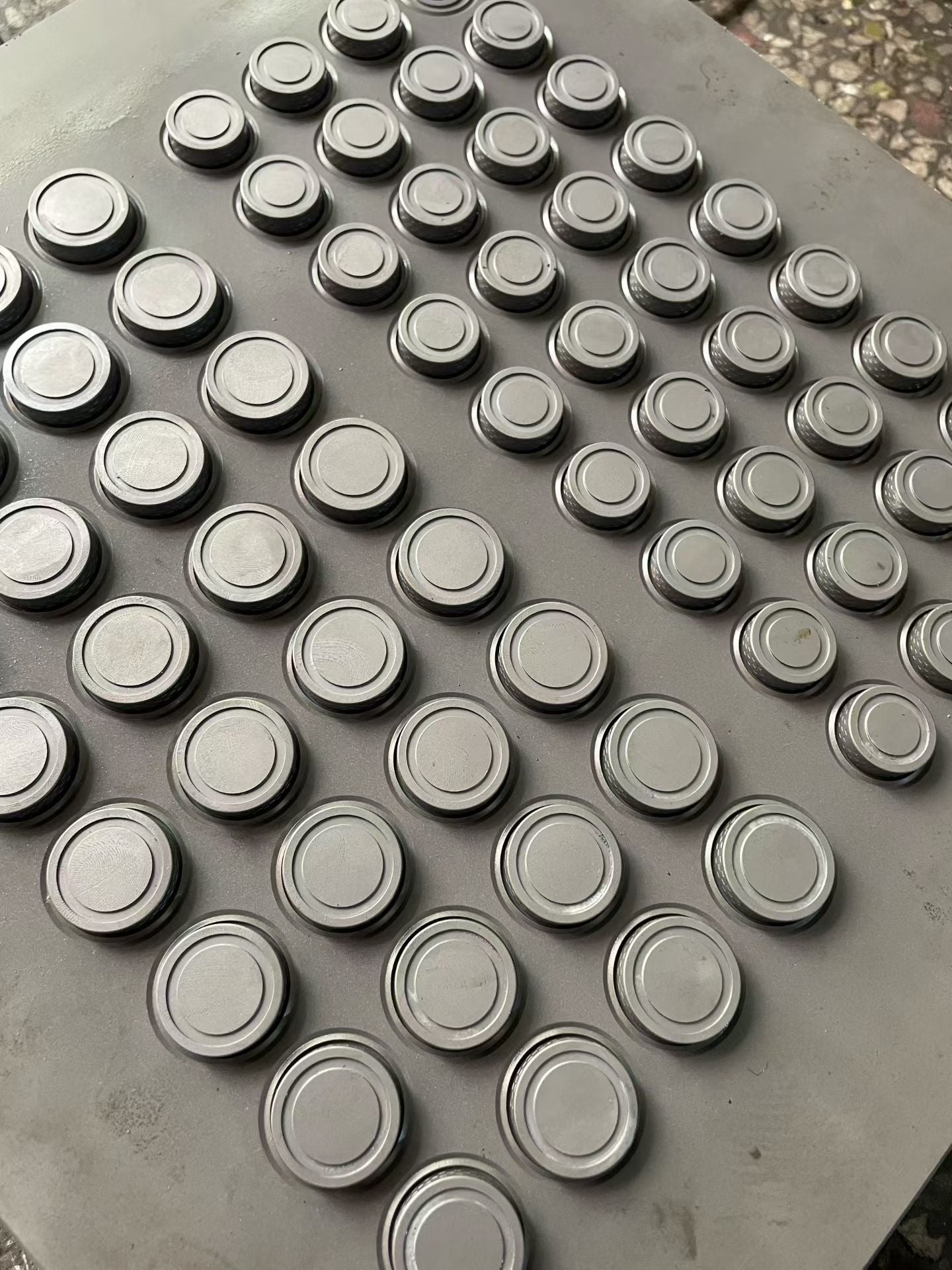Custom solid silicone mold
