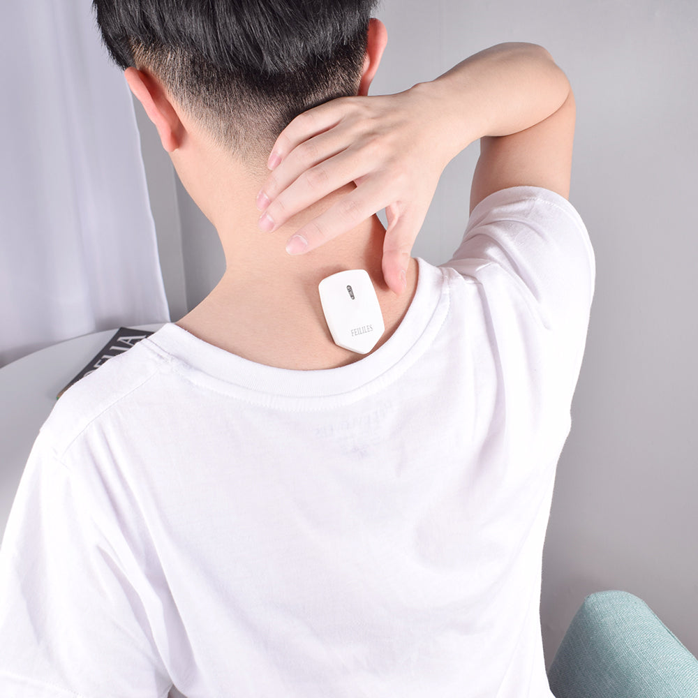 Side view of posture corrector aligning spine