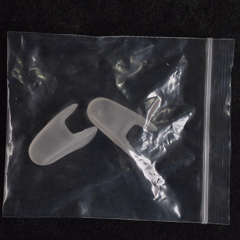 Toe straightener insert for daily wear comfort