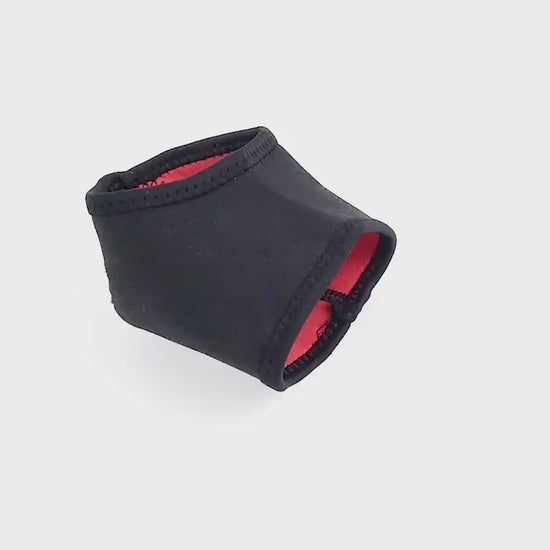 heel sleeve showing cushioned silicone pad for tendonitis relief